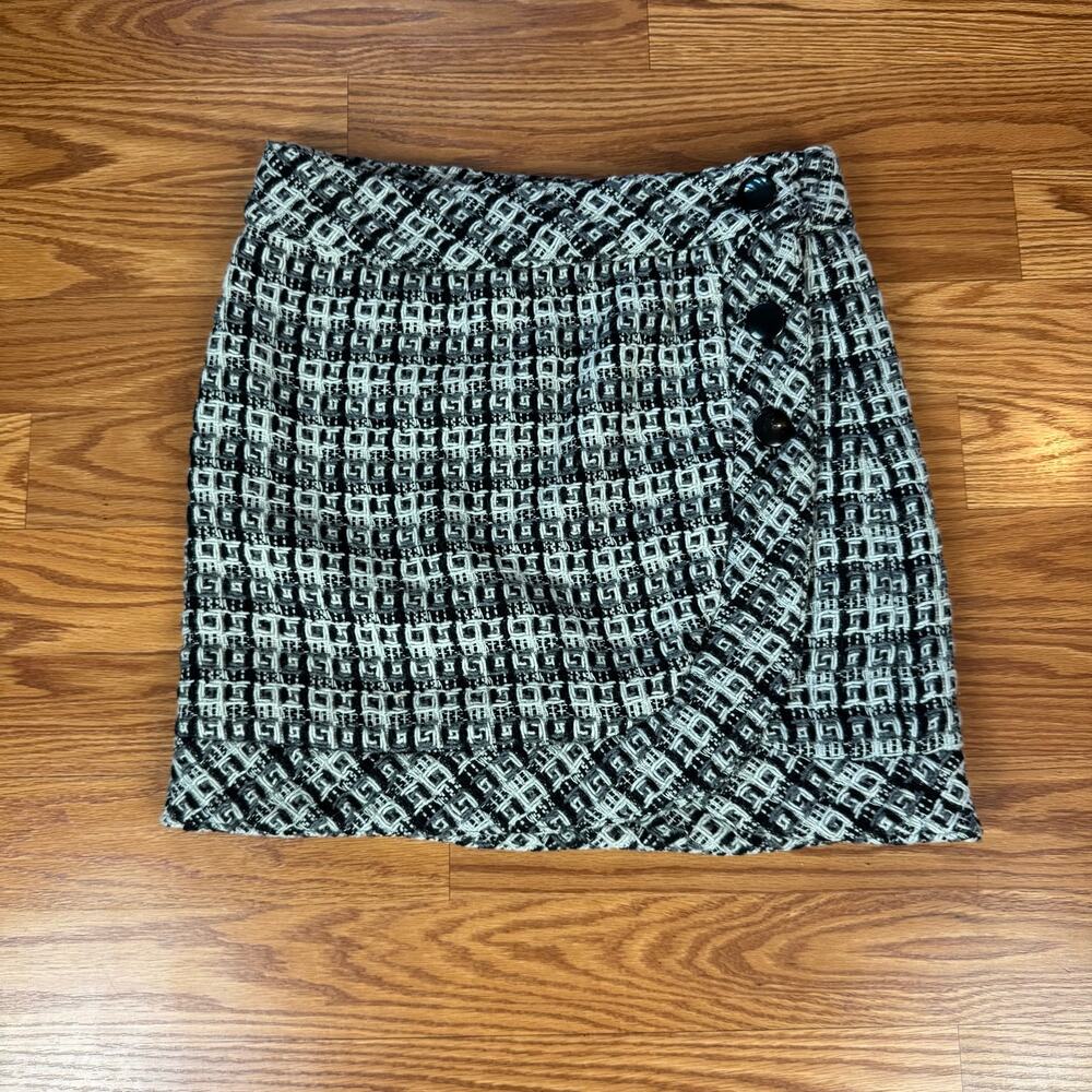 Vintage Walter Baker Wrap-Around Tweed Mini Skirt Black and White  Sz 4 y2k 90s
